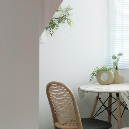 Hotel Neat House Hongdae à Séoul Extérieur photo